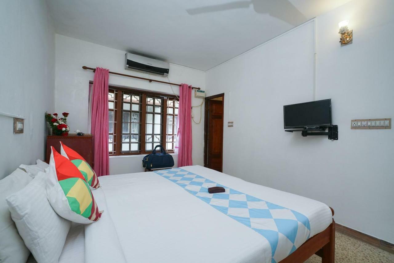 Splendid 1Br Stay Near Kochi Fort Exteriör bild
